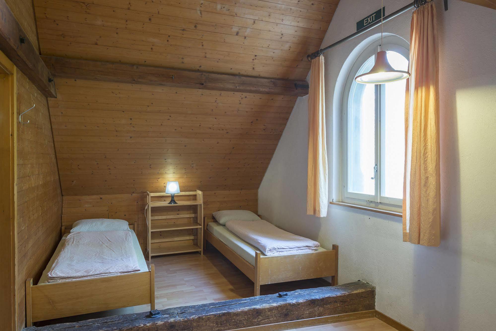 Schaffhausen Youth Hostel Exterior photo